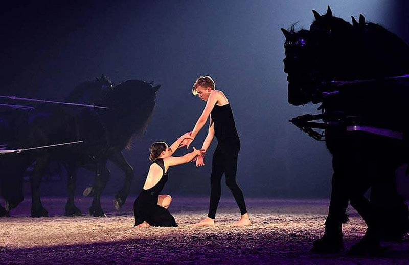 Tessa-en-Ids-Friesian-proms-2020.jpg